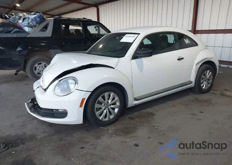 2013 Volkswagen Beetle 2.5L Entry from USA, damaged, VIN 3VWFP7AT1DM652293